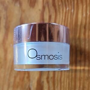 NEW Osmosis purifying charcoal mask